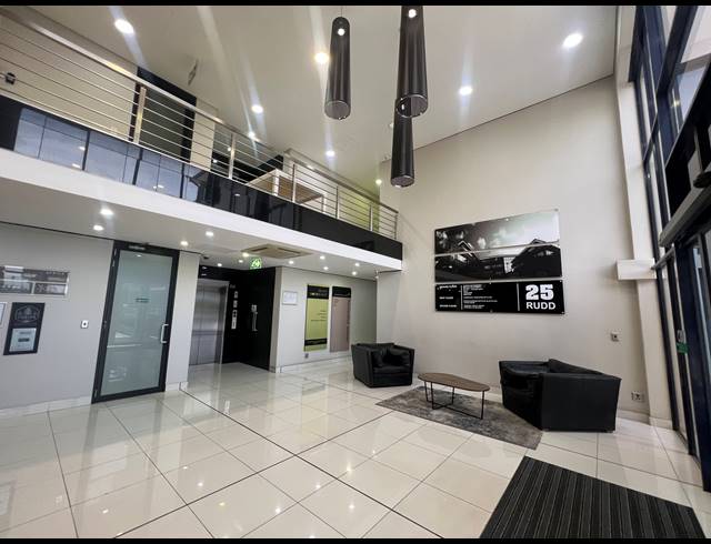 239M² OFFICE TO LET IN ILLOVO